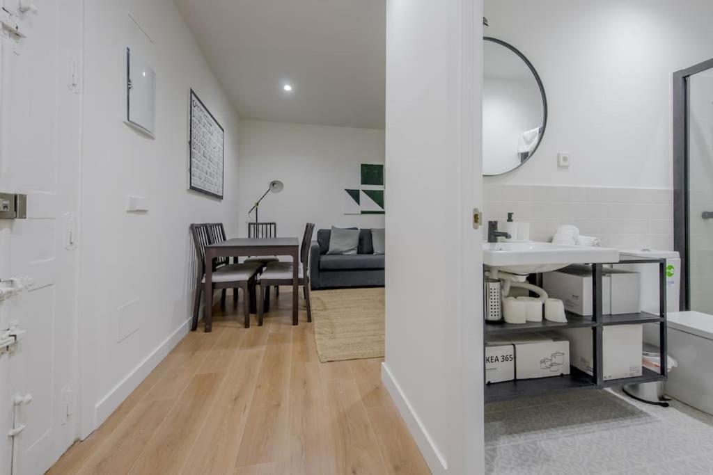 מדריד Cozy Apt Para 6Pax A Escasos Metros Del Retiro מראה חיצוני תמונה
